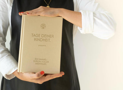 Buch "Tage deiner Kindheit"
